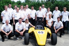 image-stick-rennwagen-team.jpg